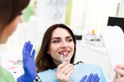patient visiting cosmetic dentist