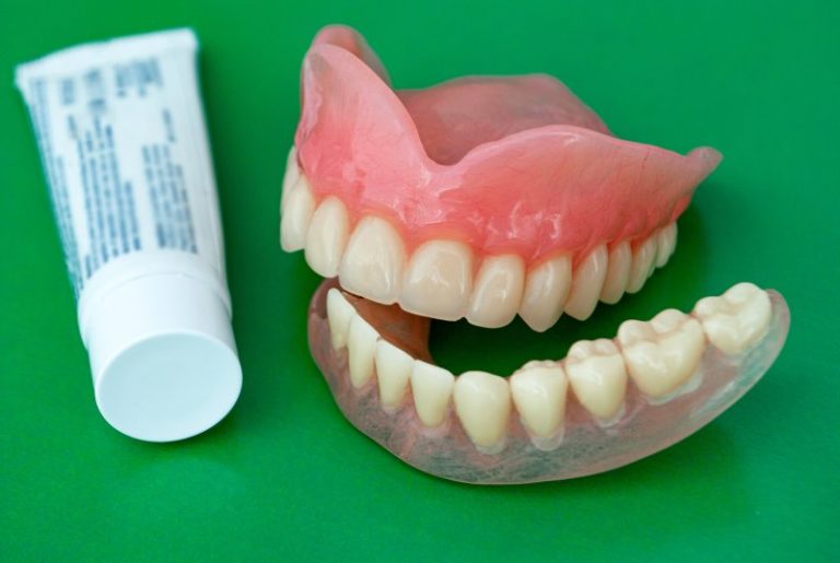 Using Denture Adhesive Correctly Dr William Twohig   AdobeStock 449701580  1644243915 86993 768x515 